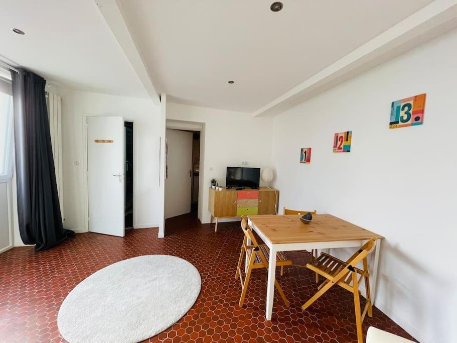Apartamento Studio Cosy Et Lumineux De 35M2 A Romagnat Exterior foto